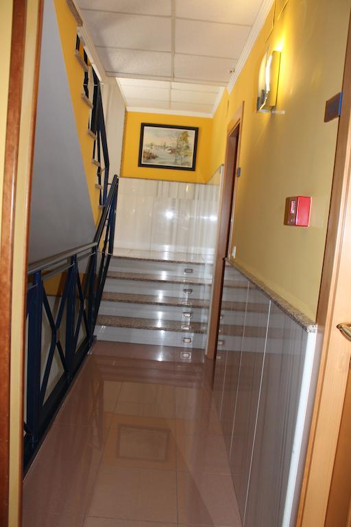 Hostal Prickly Villacanas Exterior foto